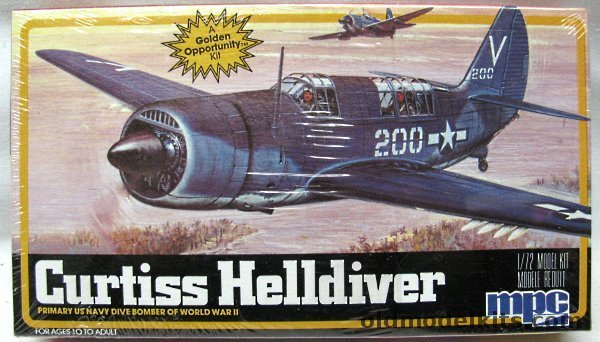 MPC 1/72 Curtis Helldiver SB2C - Air Group 87 USS Ticonderoga 1945, 1-4105 plastic model kit